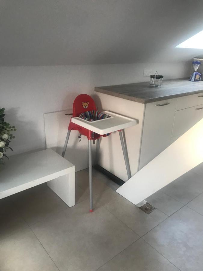 Appartement Bes,, Attique Neuf Avec Confort ヴィッテンハイム エクステリア 写真