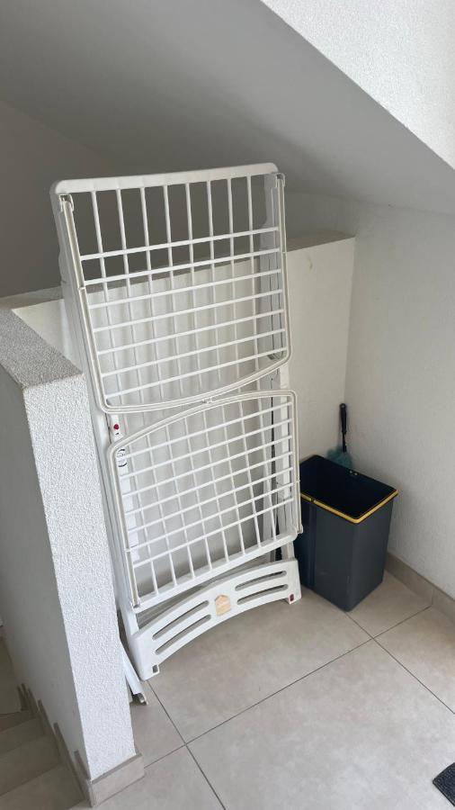 Appartement Bes,, Attique Neuf Avec Confort ヴィッテンハイム エクステリア 写真
