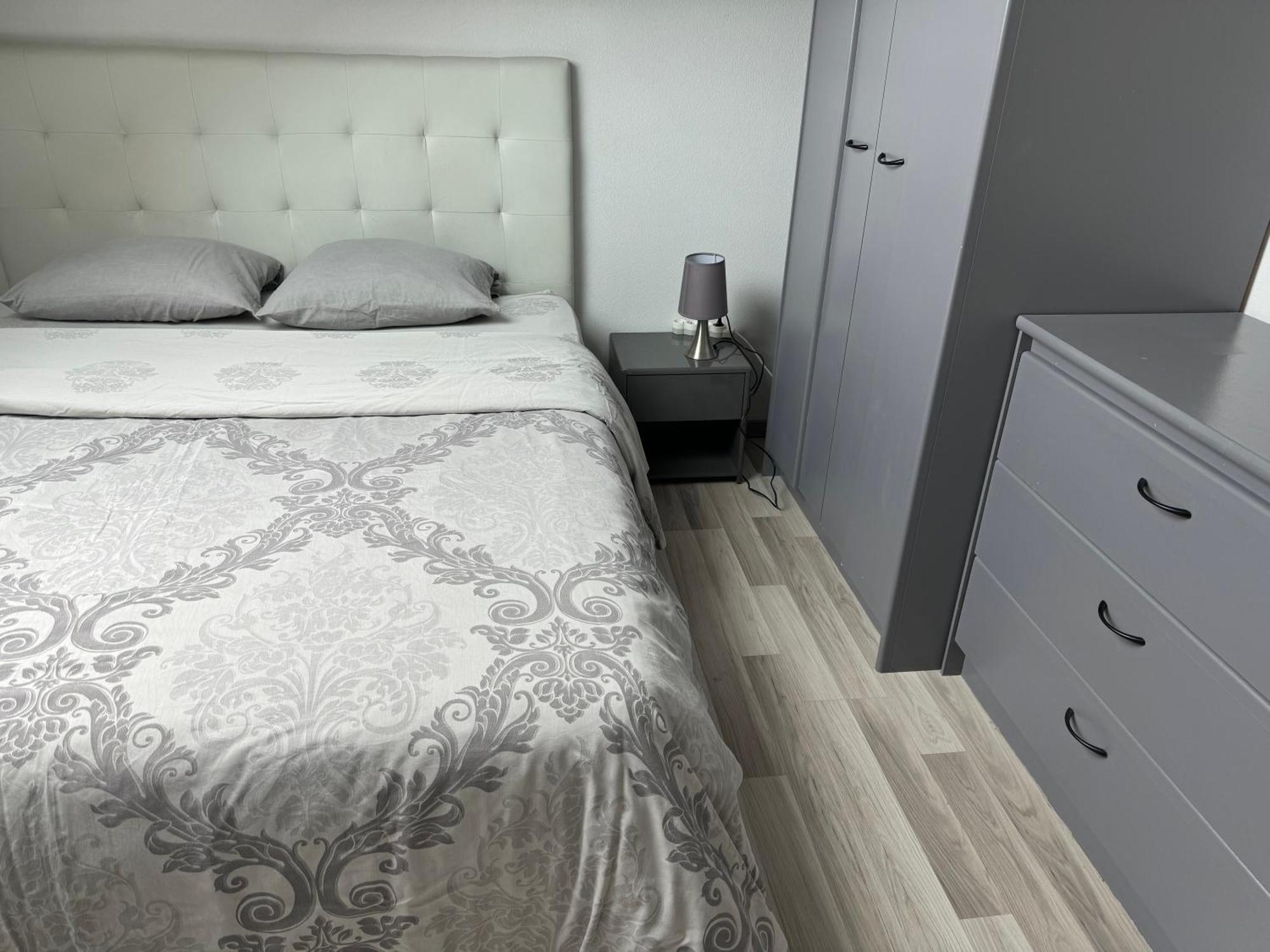 Appartement Bes,, Attique Neuf Avec Confort ヴィッテンハイム エクステリア 写真