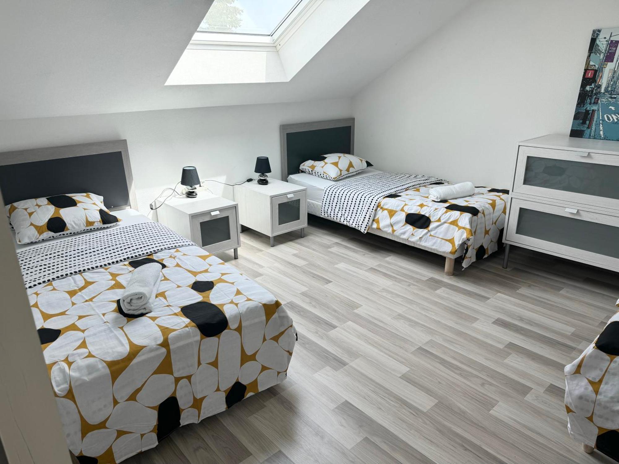 Appartement Bes,, Attique Neuf Avec Confort ヴィッテンハイム エクステリア 写真