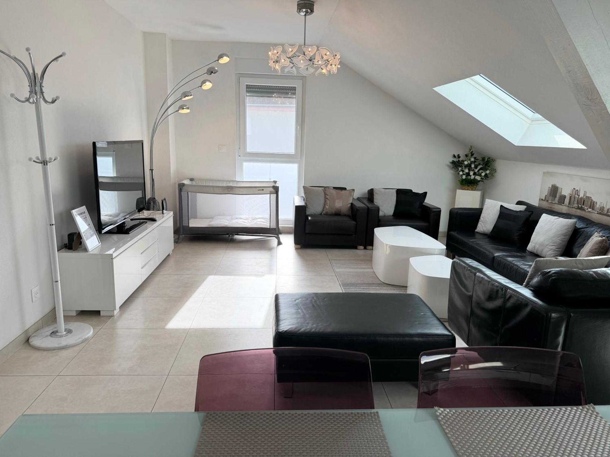 Appartement Bes,, Attique Neuf Avec Confort ヴィッテンハイム エクステリア 写真